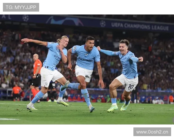 加泰电台:罗德里赛季报销,曼城考虑引进德容